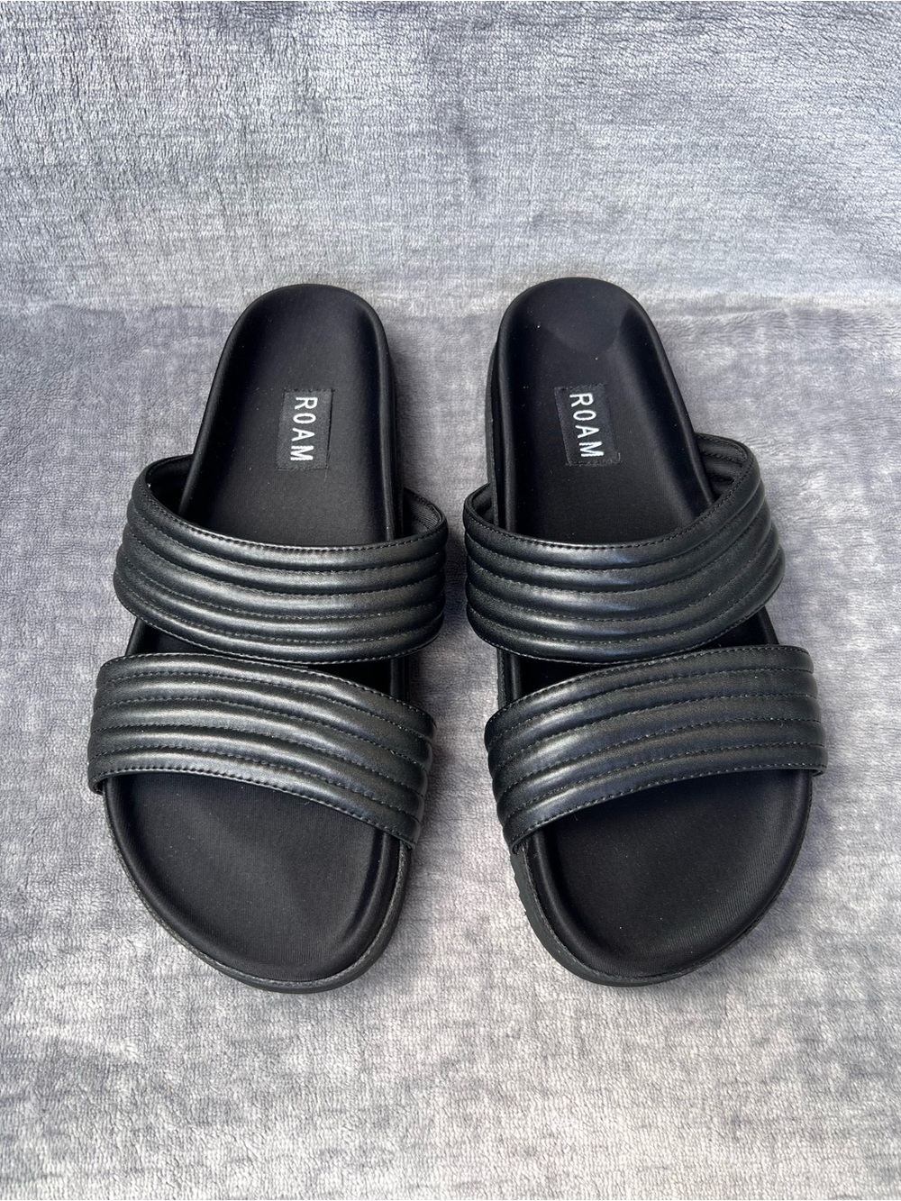ROAM Crescent Platform Sandals Sz 37 US 7 Black Vegan Leather